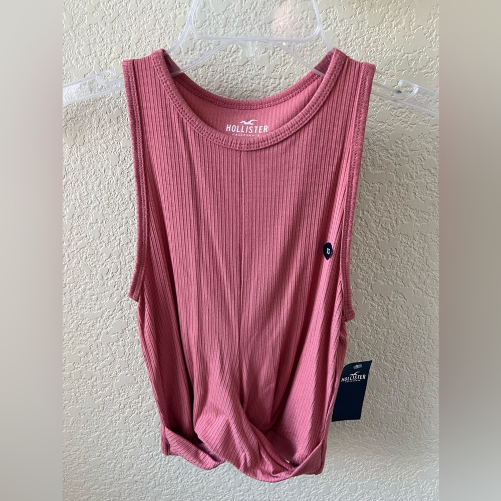 NWT Hollister Twist Front Tank Top Size XS